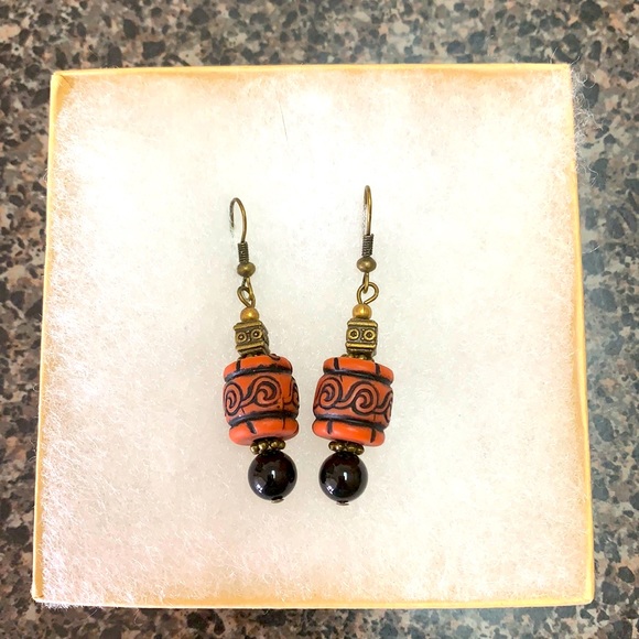 Cute earrings - Picture 1 of 3